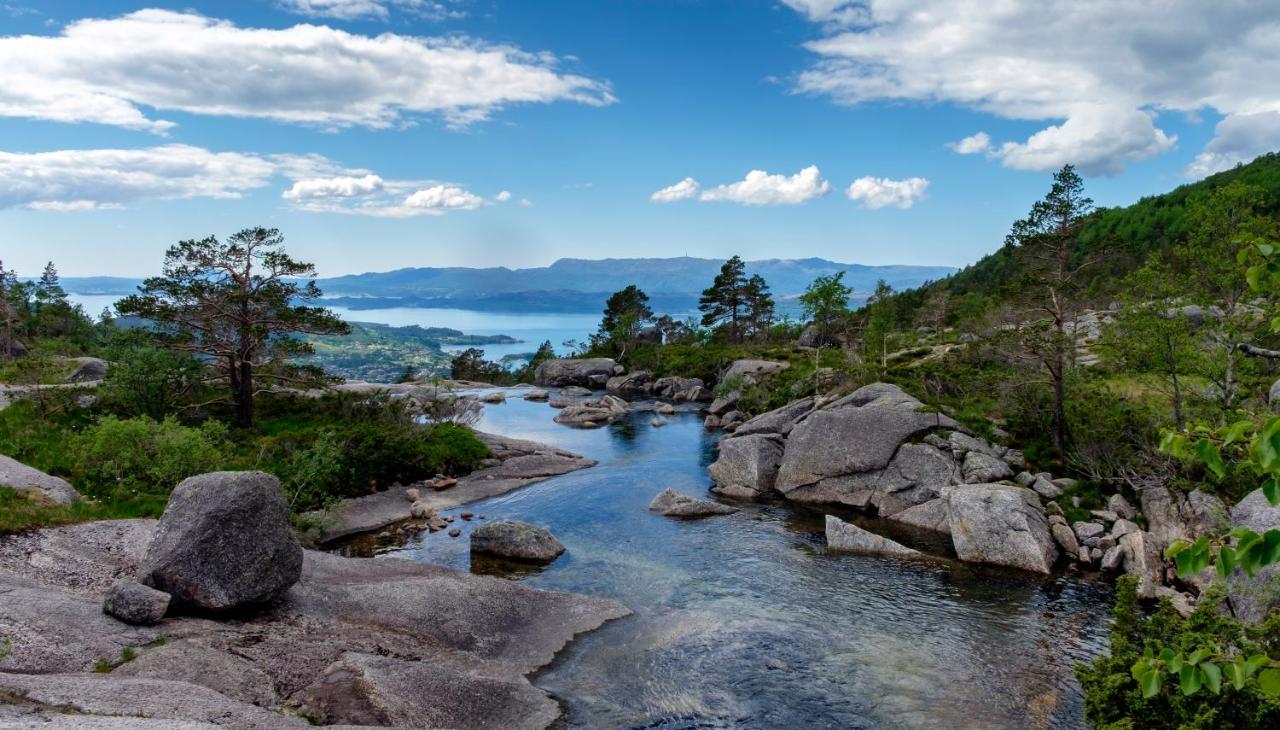 Husnes Sentrum Hotell 外观 照片
