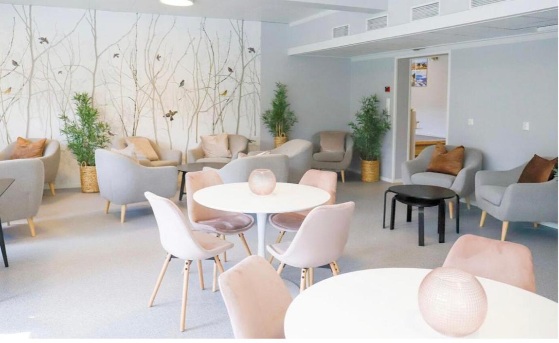 Husnes Sentrum Hotell 外观 照片